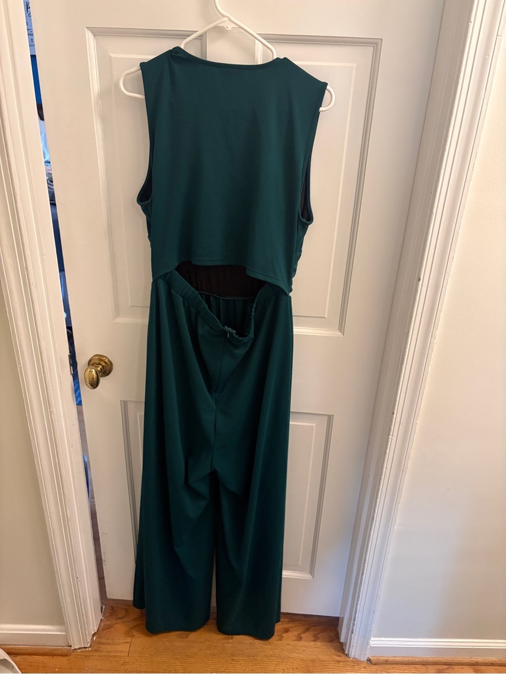 HALARA Deep V Emerald Jumpsuit - Picture 7 of 8